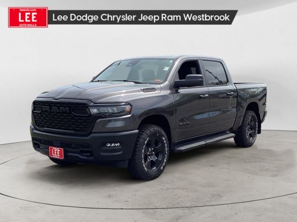 New 2026 Ram 1500 WARLOCK CREW CAB 4X4 5'7 BOX Pickup