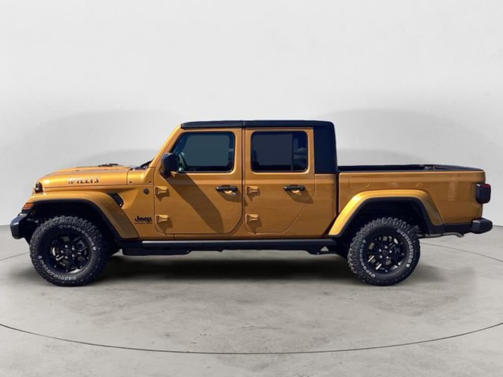 New 2026 Jeep Gladiator WILLYS 4X4 Pickup