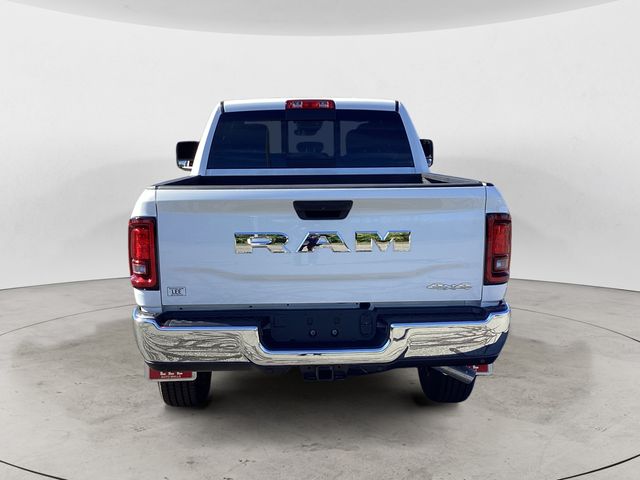 2025 Ram 2500 Tradesman photo 4