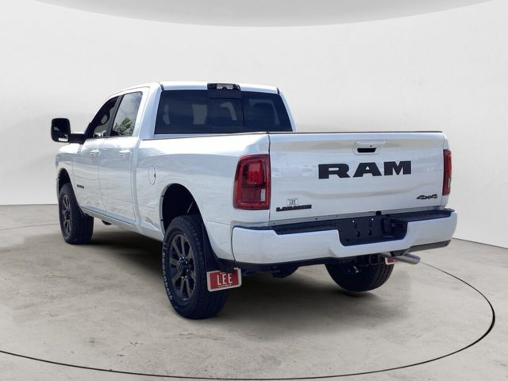 New 2026 Ram 2500 LARAMIE CREW CAB 4X4 6'4 BOX Pickup