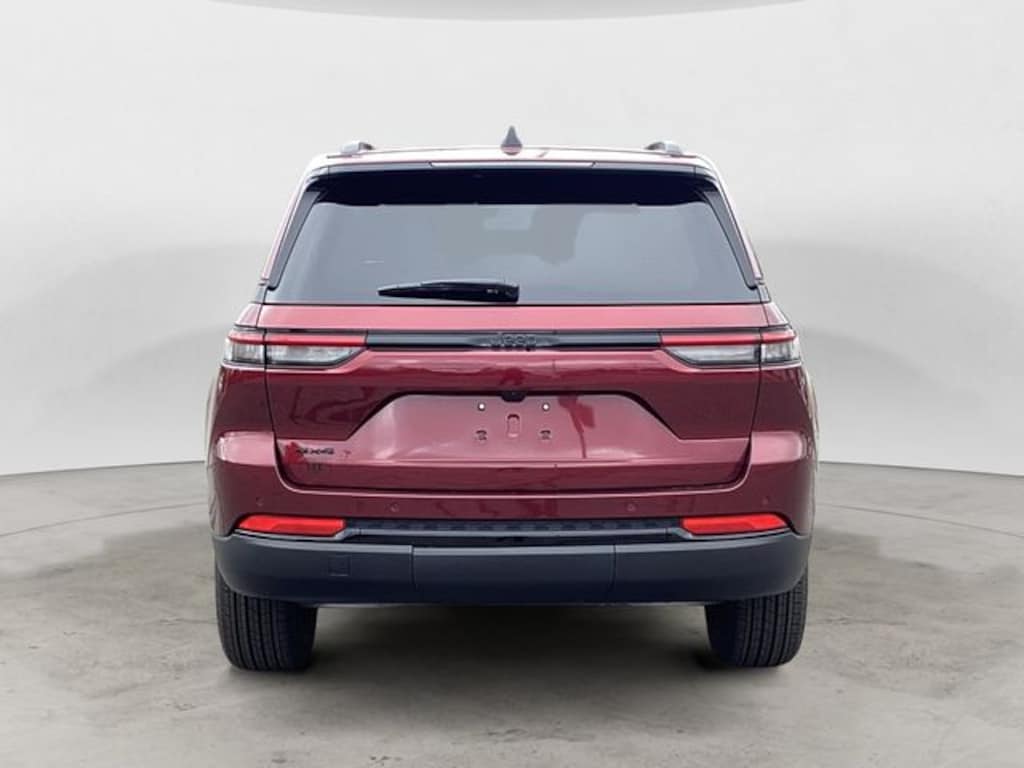 New 2025 Jeep Grand Cherokee ALTITUDE X 4X4 Sport Utility