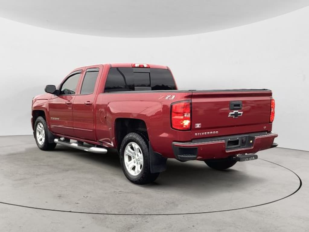 Used 2018 Chevrolet Silverado 1500 LT Truck