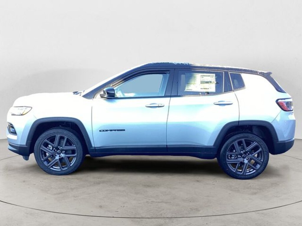 New 2026 Jeep Compass LIMITED ALTITUDE 4X4 Sport Utility