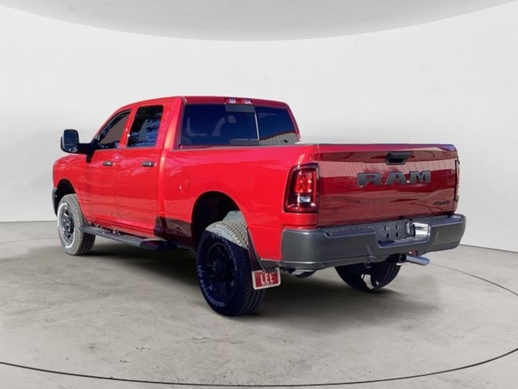 New 2026 Ram 2500 TRADESMAN CREW CAB 4X4 6'4 BOX Pickup