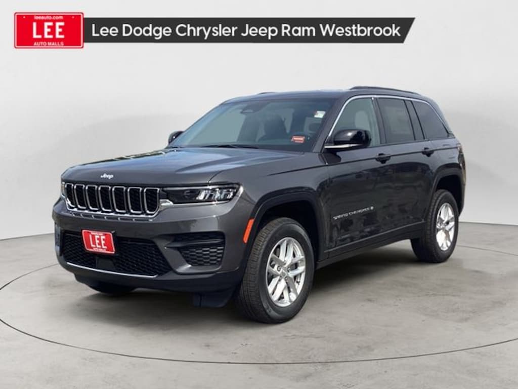New 2026 Jeep Grand Cherokee LAREDO X 4X4 Sport Utility