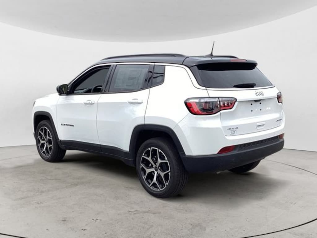 New 2026 Jeep Compass LIMITED 4X4 Sport Utility