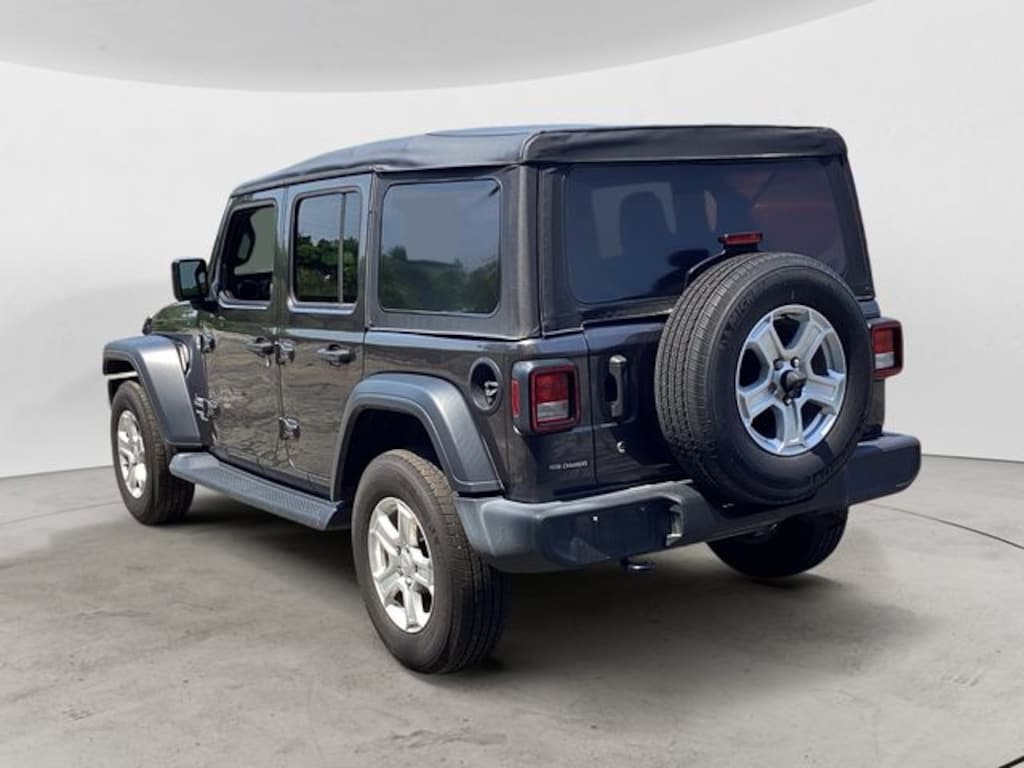 Used 2018 Jeep Wrangler Unlimited Sport S SUV