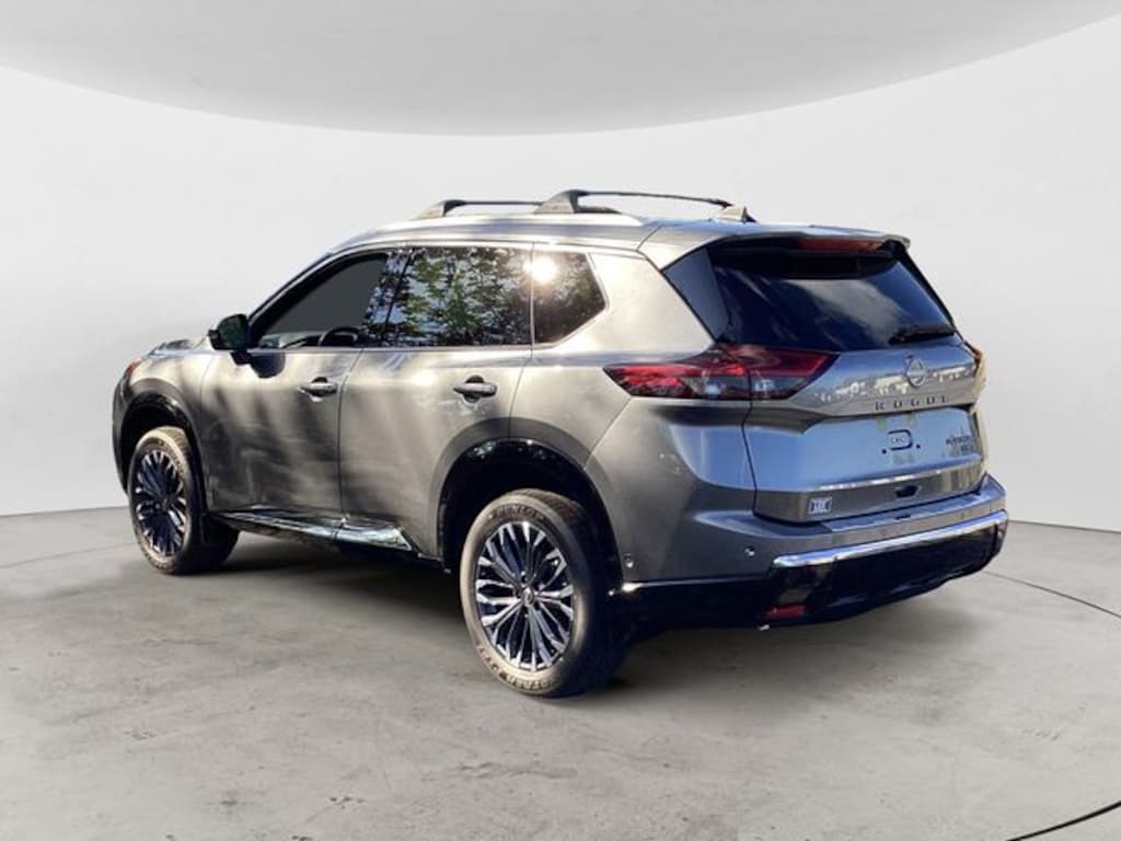 Used 2026 Nissan Rogue Platinum SUV