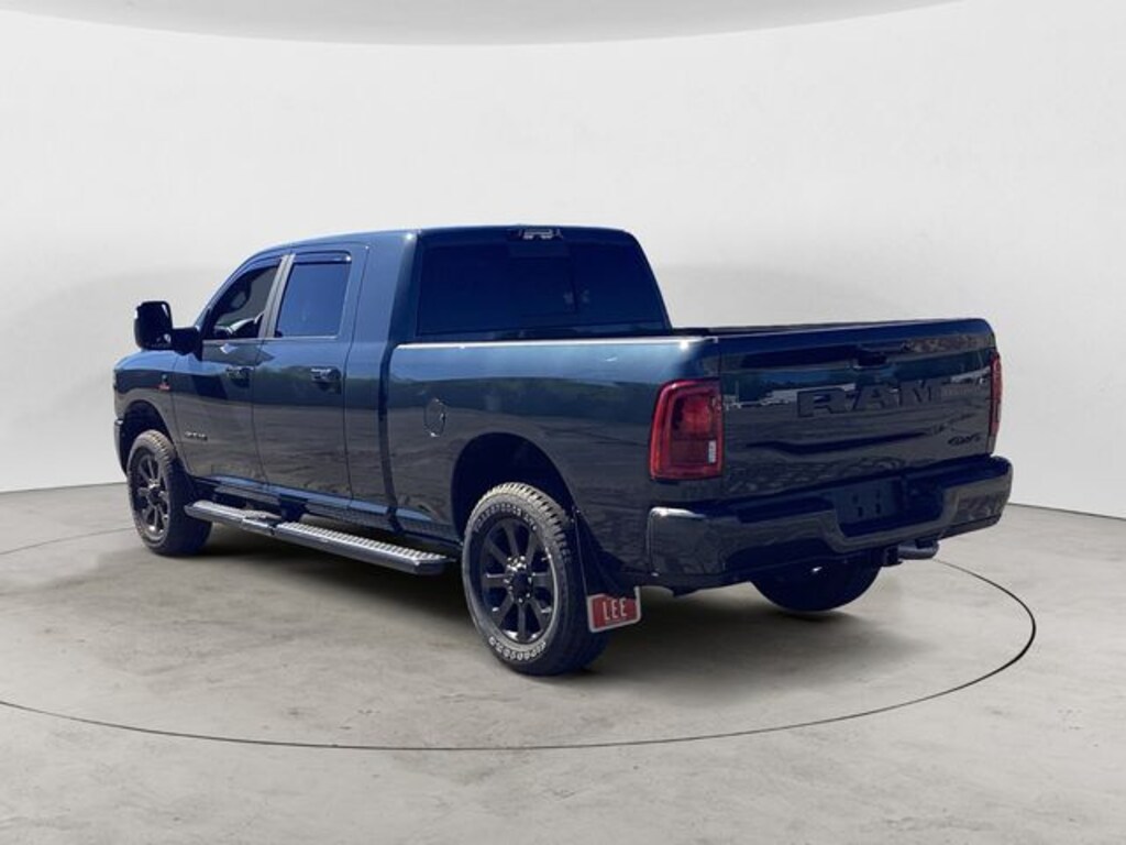 New 2026 Ram 3500 LARAMIE MEGA CAB 4X4 6'4 BOX Pickup