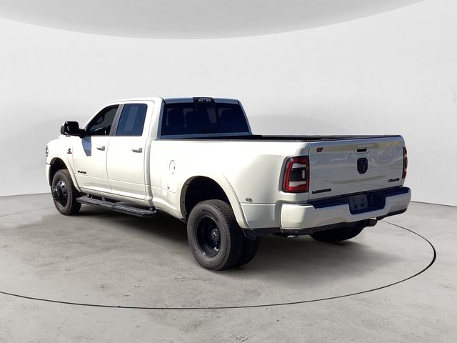 2021 Ram 3500 Laramie photo 3