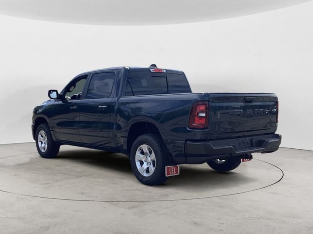 New 2025 Ram 1500 TRADESMAN CREW CAB 4X4 5'7 BOX Pickup