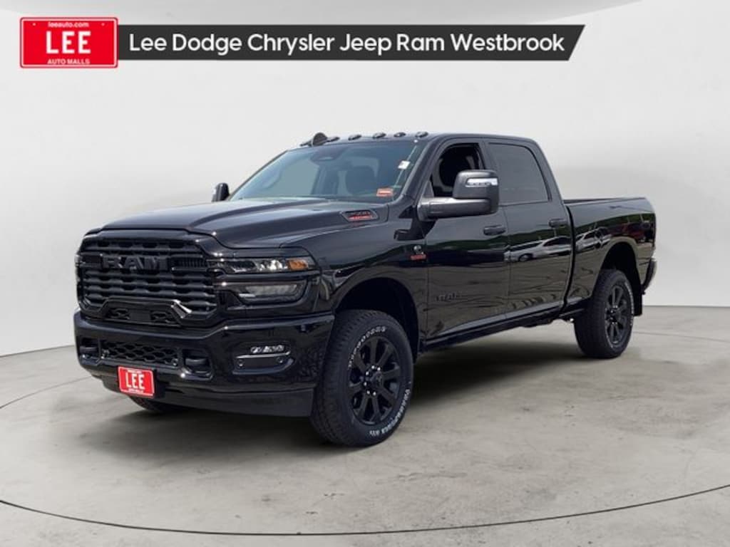 New 2026 Ram 2500 BIG HORN CREW CAB 4X4 6'4 BOX Pickup