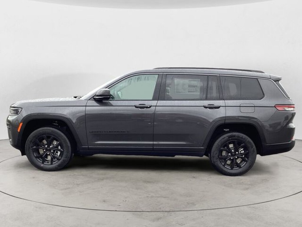 New 2026 Jeep Grand Cherokee L LAREDO ALTITUDE 4X4 Sport Utility