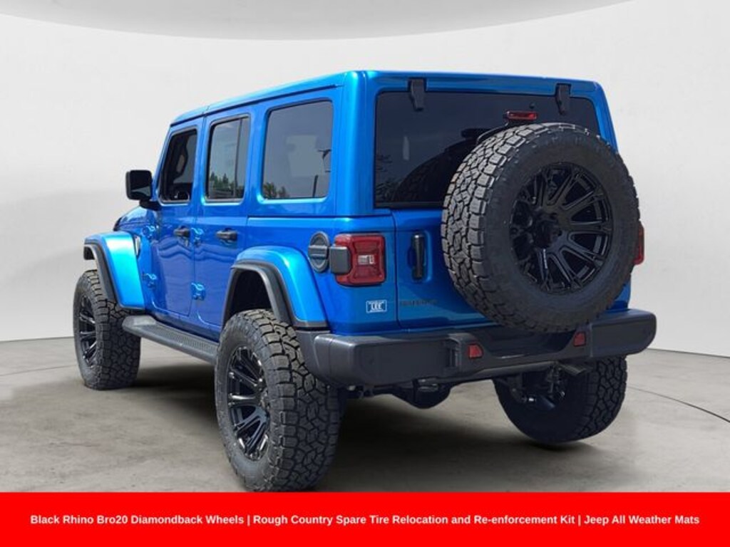 New 2026 Jeep Wrangler 4-DOOR SAHARA Sport Utility