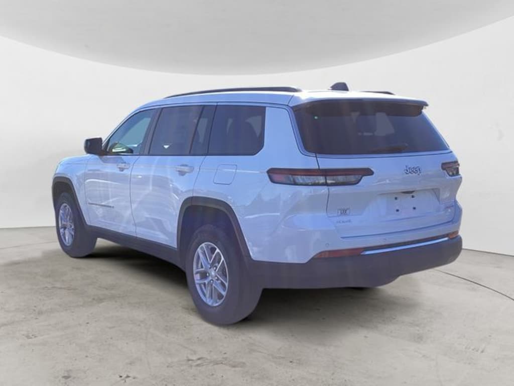 New 2026 Jeep Grand Cherokee L LAREDO X 4X4 Sport Utility