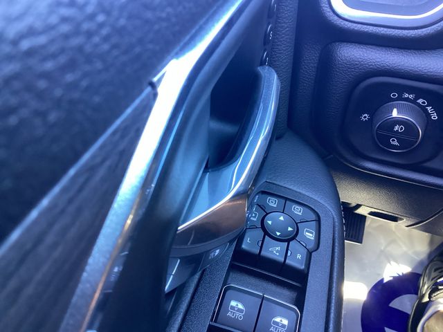2026 RAM 3500 Laramie - Photo 23