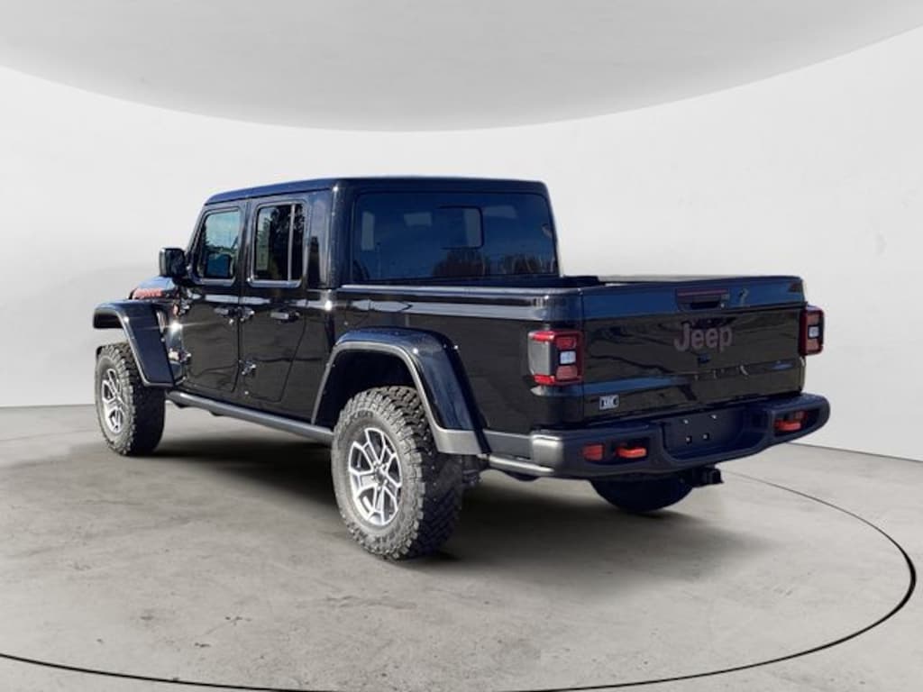 New 2026 Jeep Gladiator MOJAVE X 4X4 Pickup
