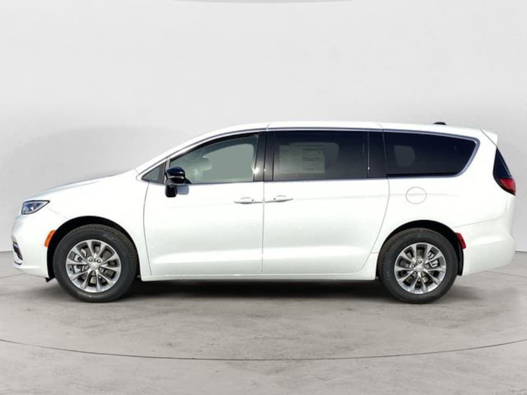 New 2026 Chrysler Pacifica SELECT AWD Passenger Van
