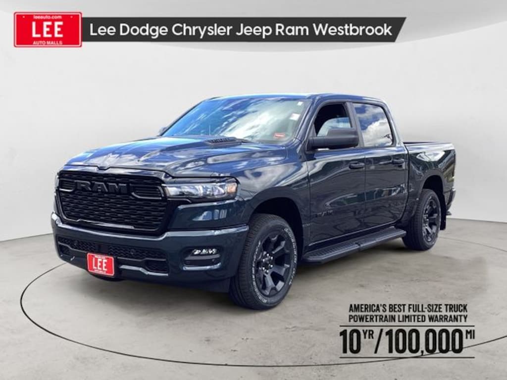 New 2026 Ram 1500 EXPRESS CREW CAB 4X4 5'7 BOX Pickup