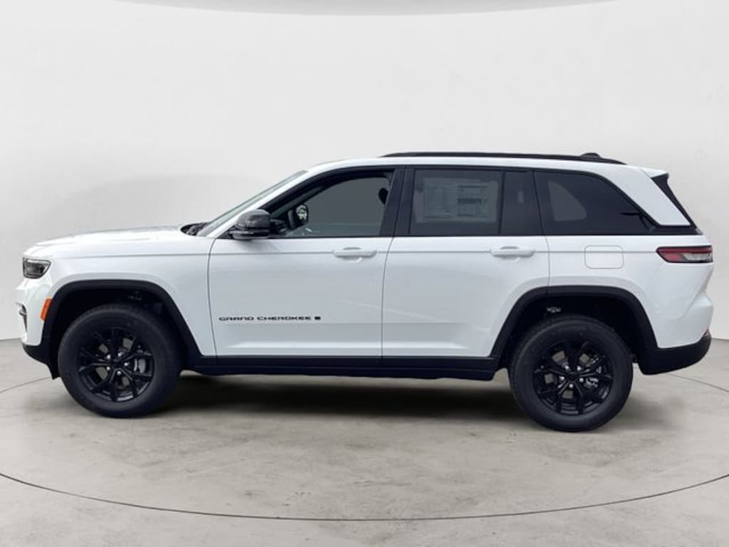 New 2025 Jeep Grand Cherokee ALTITUDE X 4X4 Sport Utility