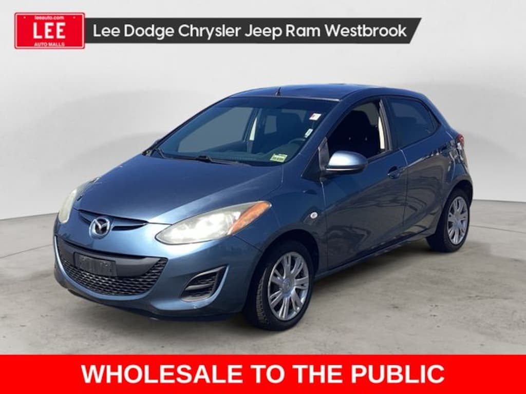 Used 2014 Mazda Mazda2 Sport Hatchback