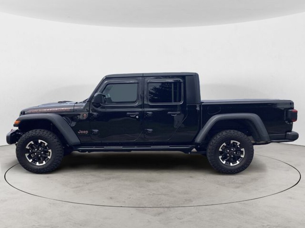 Used 2024 Jeep Gladiator Rubicon Truck