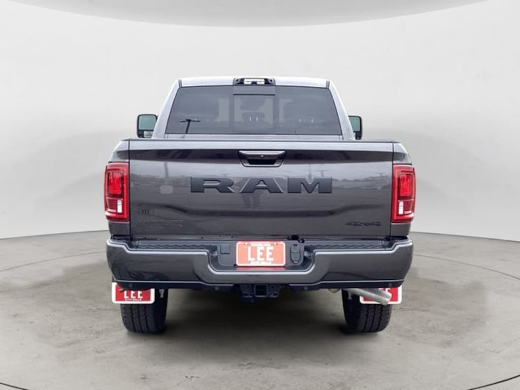 New 2026 Ram 2500 LARAMIE CREW CAB 4X4 6'4 BOX Pickup
