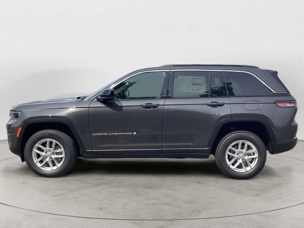 New 2026 Jeep Grand Cherokee LAREDO X 4X4 Sport Utility