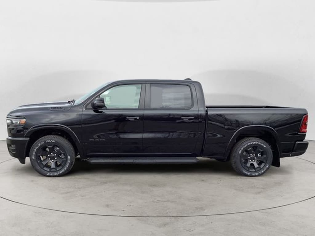 New 2026 Ram 1500 BIG HORN CREW CAB 4X4 6'4 BOX Pickup