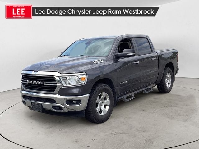 2019 RAM 1500 Big Horn/Lone Star 4x4 Crew Cab 5'7's photo