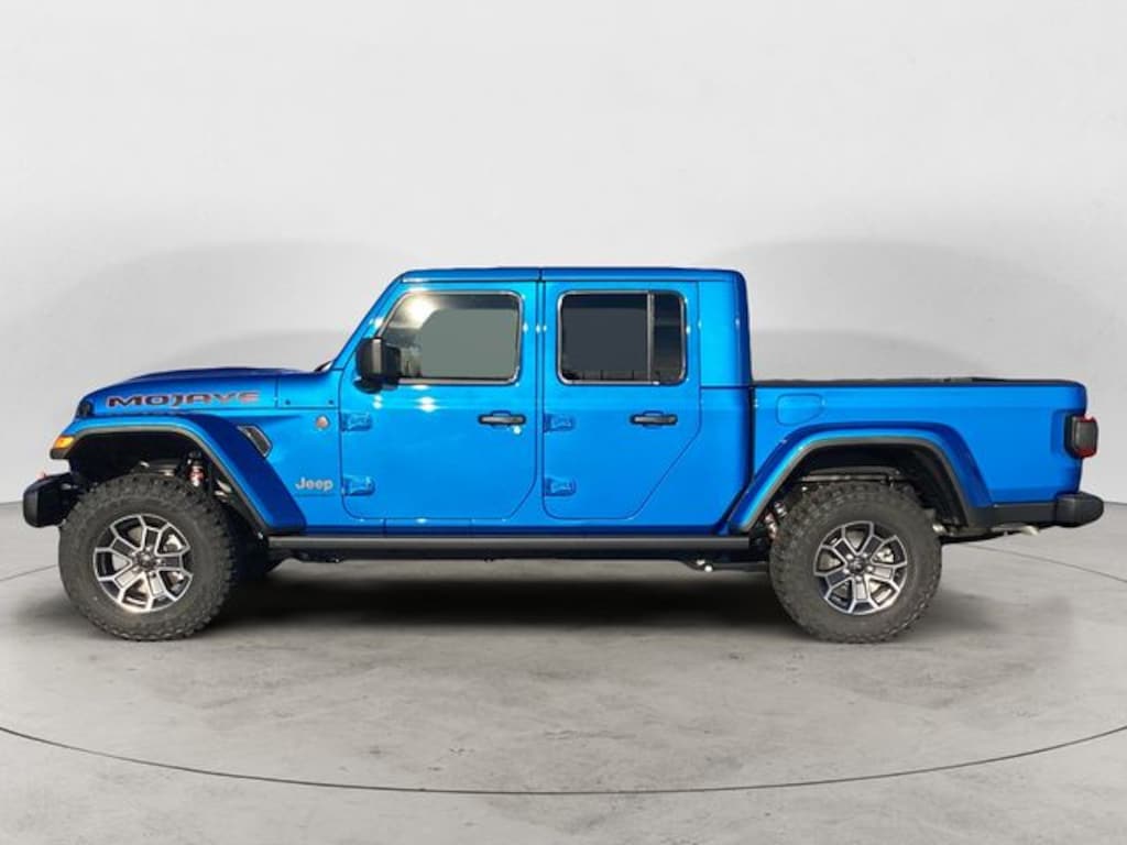 New 2026 Jeep Gladiator MOJAVE 4X4 Pickup