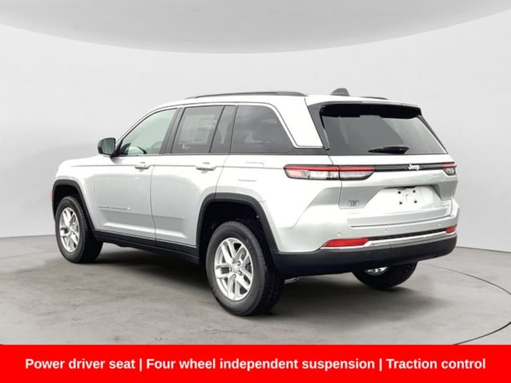 New 2025 Jeep Grand Cherokee LAREDO X 4X4 Sport Utility