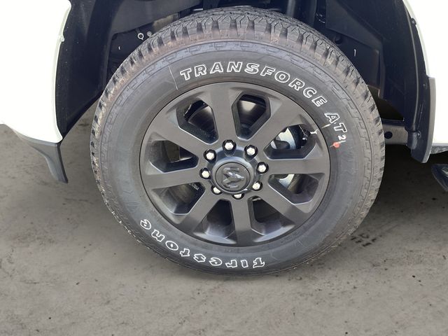 2026 RAM 3500 Laramie - Photo 15