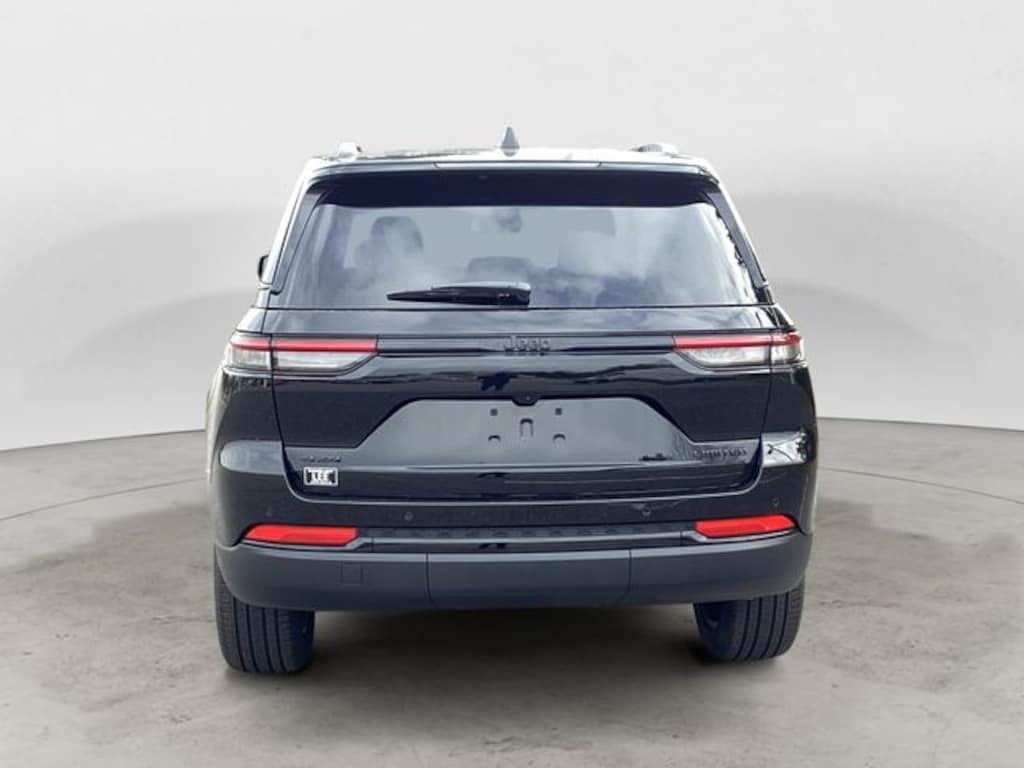 New 2025 Jeep Grand Cherokee LIMITED 4X4 Sport Utility