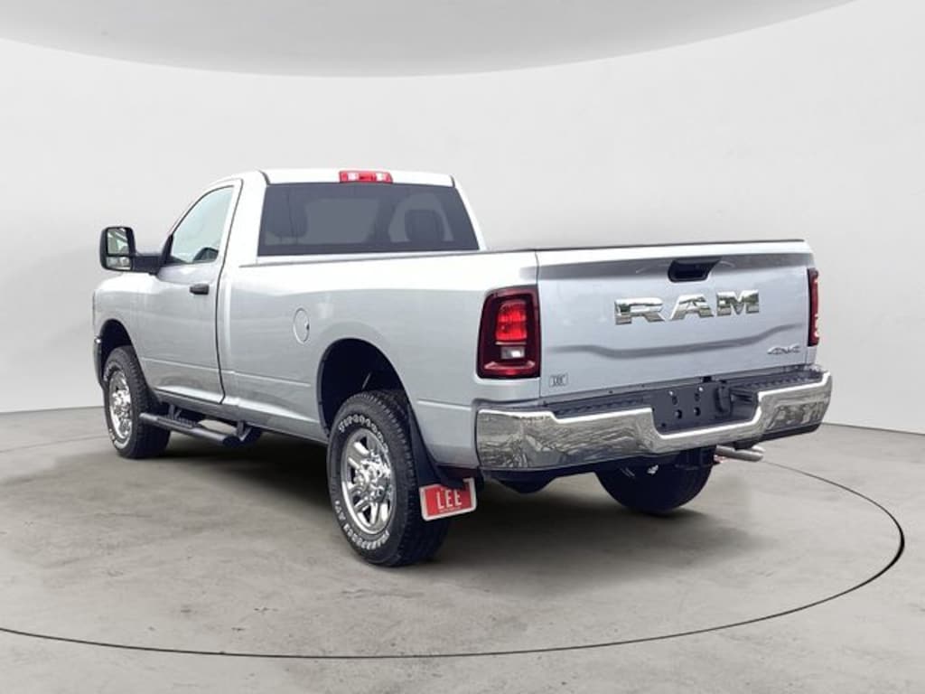 New 2026 Ram 3500 TRADESMAN REGULAR CAB 4X4 8' BOX Pickup