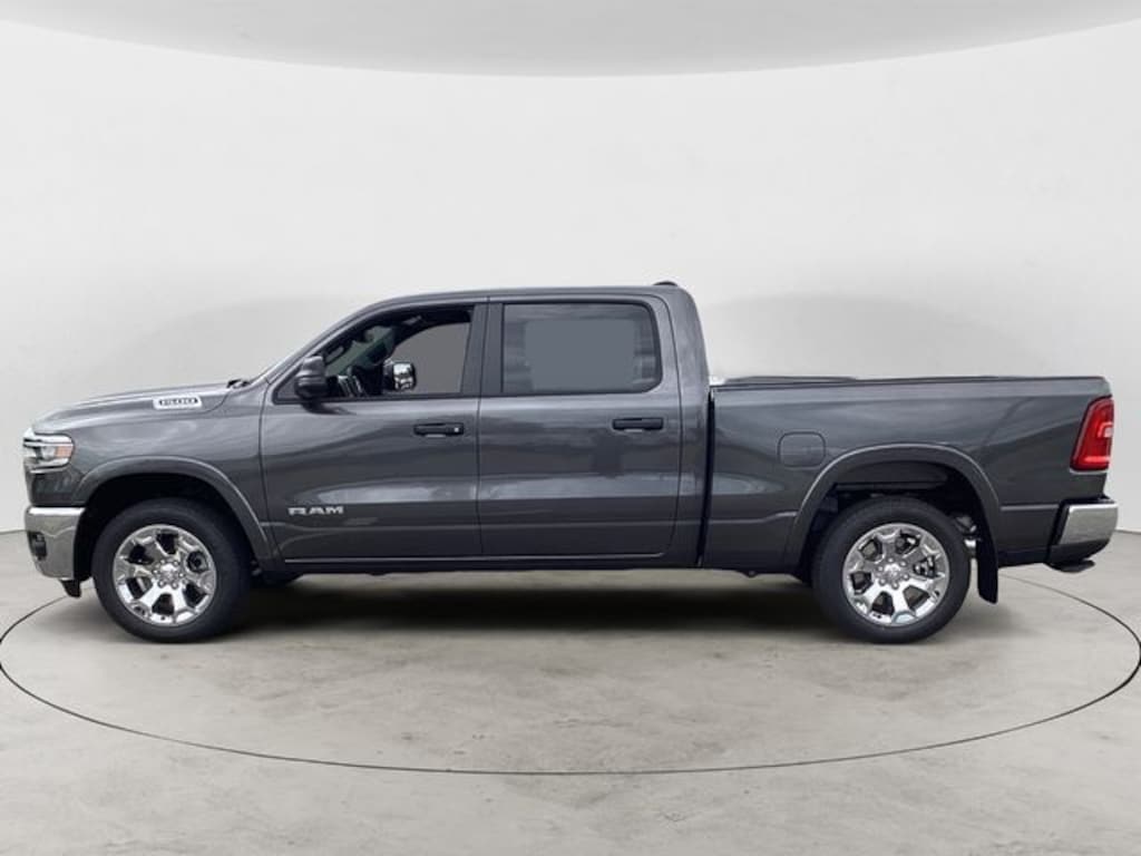 New 2026 Ram 1500 BIG HORN CREW CAB 4X4 6'4 BOX Pickup