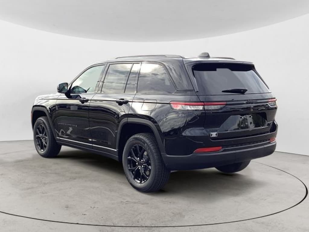 New 2025 Jeep Grand Cherokee ALTITUDE X 4X4 Sport Utility