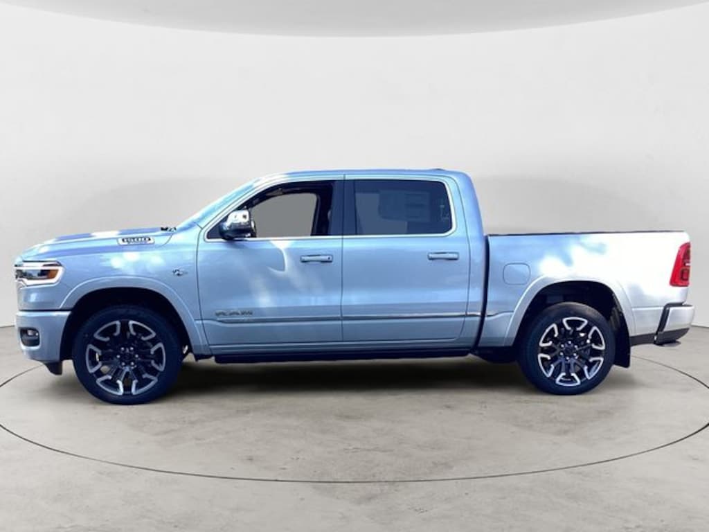 New 2026 Ram 1500 LIMITED CREW CAB 4X4 5'7 BOX Pickup