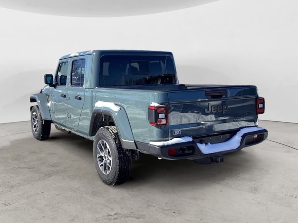 New 2026 Jeep Gladiator SPORT S 4X4 Pickup