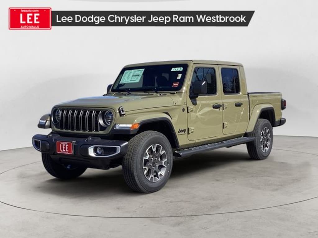 New 2026 Jeep Gladiator SAHARA 4X4 Pickup