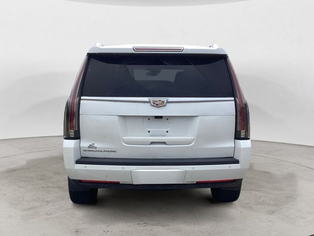 Used 2020 Cadillac Escalade Luxury SUV