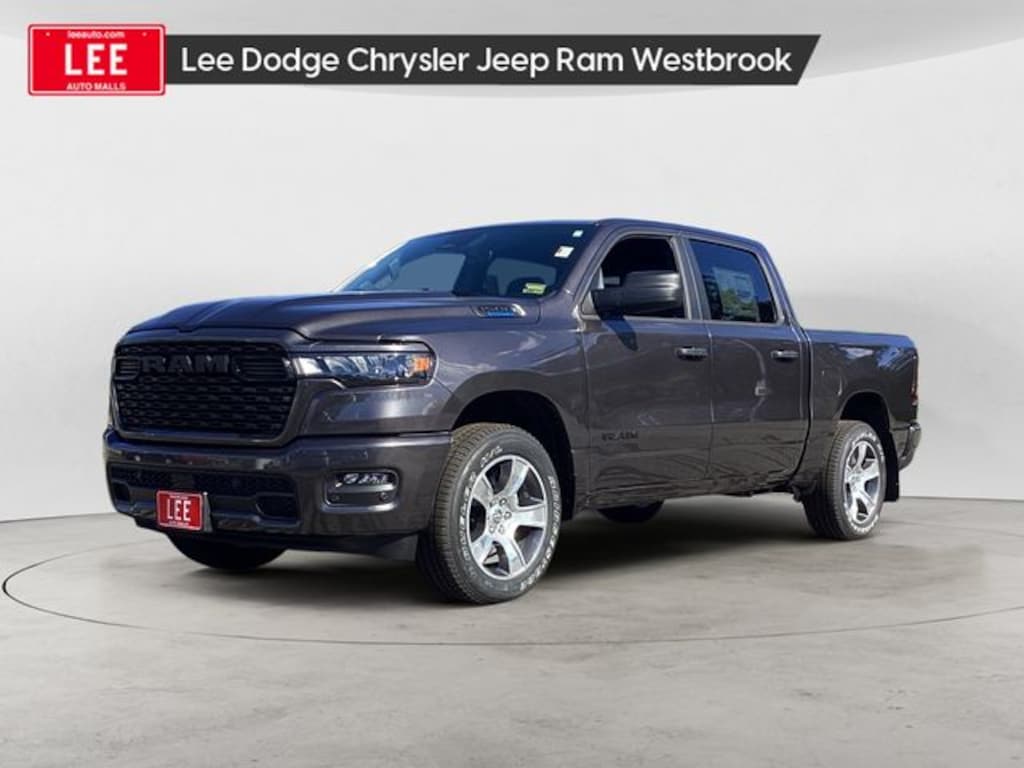 New 2025 Ram 1500 Tradesman Crew Cab 4x4 5'7 Box Pickup