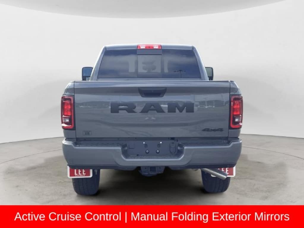 New 2026 Ram 2500 BLACK EXPRESS CREW CAB 4X4 6'4 BOX Pickup
