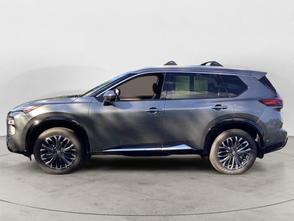 Used 2026 Nissan Rogue Platinum SUV