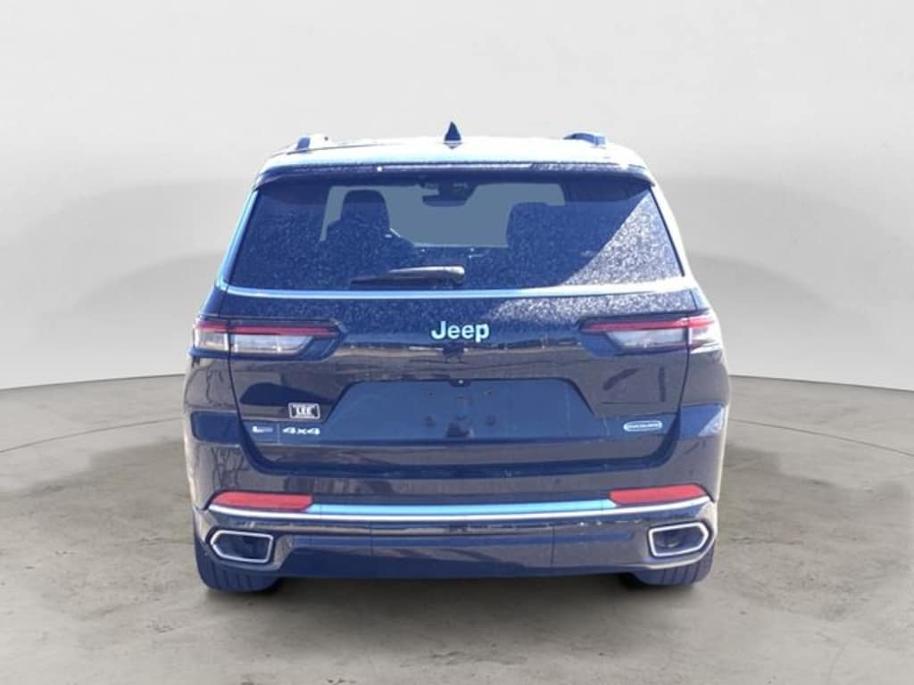 Used 2023 Jeep Grand Cherokee L Overland SUV
