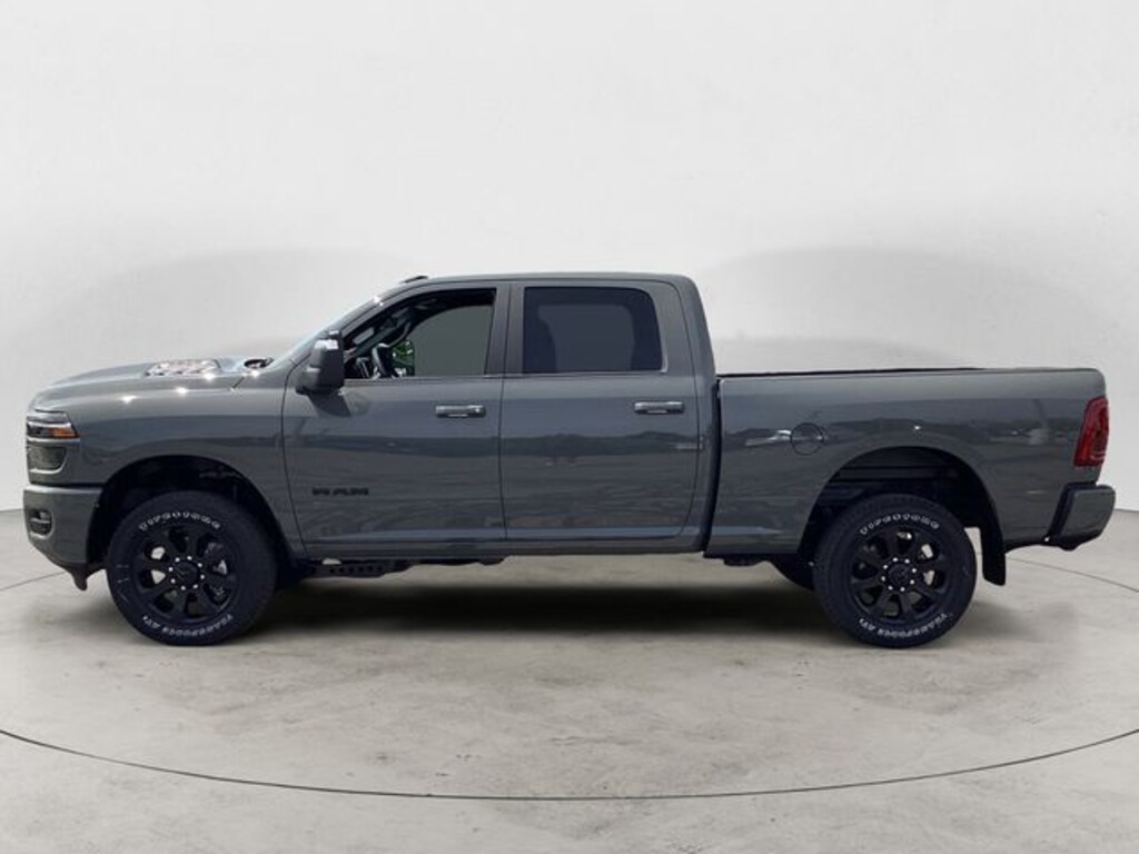 New 2026 Ram 2500 LARAMIE CREW CAB 4X4 6'4 BOX Pickup