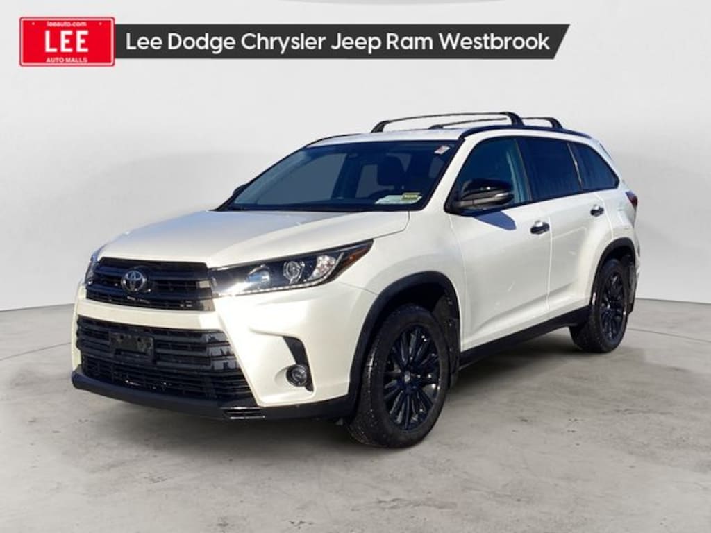 Used 2019 Toyota Highlander SE SUV