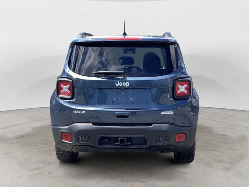 Used 2021 Jeep Renegade Latitude SUV