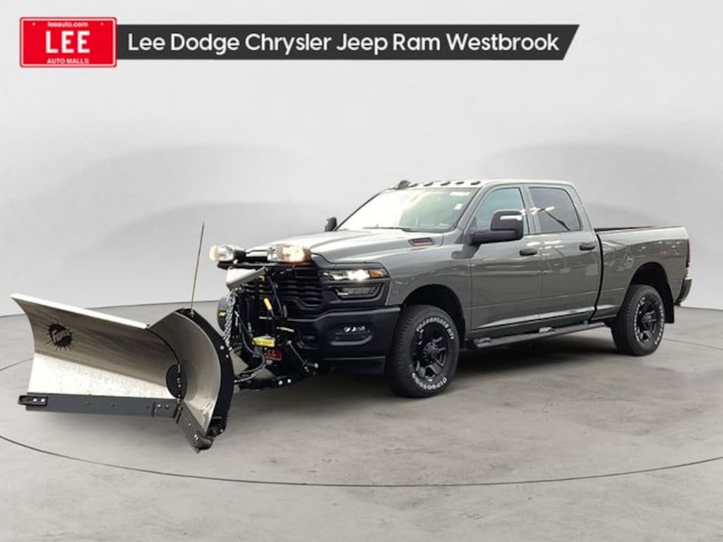 New 2026 Ram 2500 TRADESMAN CREW CAB 4X4 6'4 BOX Pickup