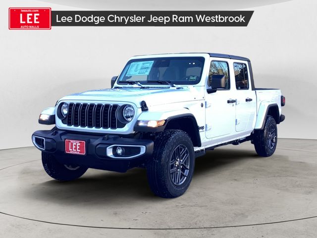 2026 Jeep Gladiator Sport S's photo